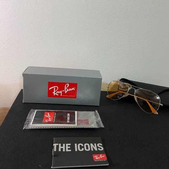 Authentic Ray-Ban Evolve 55mm Photochromic Aviator - Picture 8 of 9